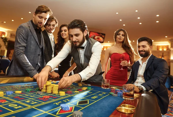 Online Casino VIP Program Benefits Enhancing Exclusive Player Experiences
